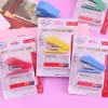 Conjunto de Grampeador de Desenho Animado Grampeador Mini Fofo Grampos 10# Material de Escritório Prêmios para Estudantes Pequenos Presentes
