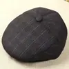 Gorra de Invierno Adelantada para Hombres de Mediana Edad y Mayores, Cálido Sombrero de Cuero para Papá con Forro Polar Grueso para Protección de Orejas, Boina