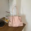 Bolso de hombro lindo y moderno estilo coreano, bolso versátil casual para debajo del brazo, nuevo bolso tote grande de gran capacidad para el trabajo, principios de primavera 2026