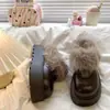 Zapatos peludos cerrados con suela gruesa y elegante, forrados de felpa para abrigar, botas de nieve sin cordones que aumentan la altura, nuevas zapatillas de algodón de moda para otoño e invierno