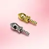 Cabeça de pincel para gloss metálica em liga de zinco compatível com vários formatos e estilos de tubos de gloss vazios, pincel labial e cabeça de aplicador de gloss disponíveis para atacado