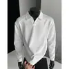 Camiseta base casual de manga larga para hombre de otoño, top holgado de peso pesado estilo americano con diseño de retazos, polo deconstruido