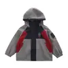 Chaqueta con Forro de Polar para Niños Cortavientos Infantil Otoño Invierno 2025 Nueva Engrosada Estilo Coreano Ropa Moderna para Niños Pequeños