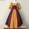 Vestido de Performance em Estilo Retrô Medieval Europeu e Americano com Cores Contrastantes, Saia Ampla Evasê, Design de Um Ombro, Design de Cintura Marcada com Patchwork e Decote Quadrado Estilo Corte