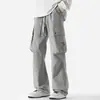 Calças de trabalho masculinas para atividades ao ar livre, tamanho grande, estilo americano, design com múltiplos bolsos, corte reto, adequadas para o outono, impermeáveis e projetadas para atividades ao ar livre.
