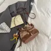 Bolso Cubo Texturizado Estilo Nuevo Primavera 2026, Bolso Casual Retro de Moda, Bolso Cruzado de Hombro Elegante de Nicho para Mujer