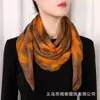 Bufanda de Seda para Mujer de Hilo Bali Nueva y Cómoda Estilo de Algodón Estampado de Moda Clásico Bufanda Cuadrada de 90 cm Bufanda para Protección del Cuello de Mujeres de Mediana Edad y Mayores