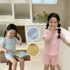 Ropa para Niños Pijamas de Bebé para Niñas Verano Delgado Nuevo Estilo 2026 Conjunto Casual de Manga Corta para el Hogar para Niñas Lindo Cuello Redondo