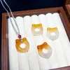 Colgante de Ágata de la Paz con Colgante de Buda de Ágata Tipo Hielo de Color Caramelo y Colgante de Ojo de Gato Rojo Semitransparente