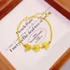 Joias Sand Gold Laser Três Borboletas Pulseira Gelo Quebrado Pulseira Imitação de Ouro Nicho Luxo Leve Joias de Alta Qualidade Atacado