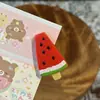 Presilha de Cabelo de Melancia Fofa e Realista, Presilha Bico de Pato Lateral Divertida com Tema de Comida, Presilha Versátil de Desenho Animado para Franja de Menina Doce, Acessório de Cabelo Peculiar