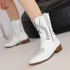 Botas gruesas 40 Botas romanas Botas de nueva generación Talla grande Otoño e invierno Caña corta con bordado Comercio exterior Botas europeas y americanas Puntera 43 Mujer