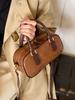 Bolso de mano distintivo de moda de invierno 2024, bolso de hombro texturizado retro, bolso cruzado elegante de estilo occidental para mujer.