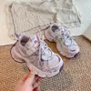 Zapatillas Chunky para Niños 2026 Otoño/Invierno Nuevo Estilo Malla para Niñas con Forro Polar con Cordones Zapatillas Deportivas para Niños Versátiles Zapatos Casuales Modernos