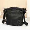Bolsa de Ombro Versátil Casual Transfronteiriça para o Dia a Dia, Bolsa Transversal de Couro de Vaca de Camada Superior de Grande Capacidade