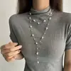 Colar longo duplo de pérolas irregulares elegante estilo francês para mulheres, luxo leve com toque de alta qualidade, adequado para usar em camadas com suéteres, acessório versátil