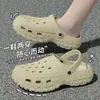 Zapatos de Cocodrilo de Coco para Hombre Verano 2025 Nuevos Abrigos Deportivos para Conducir Hogar Sandalias Engrosadas Antideslizantes Anti-Olor