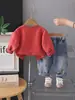 Conjunto de Dos Piezas para Niños: Sudadera con Estampado de Letras y Jeans, Estilo Coreano Casual