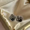Pendientes de Flor de Cuatro Hojas de Cristal con Zirconia Estilo Coreano Aguja de Plata S925 Simples Versátiles Pendientes para el Trabajo Pendientes Ligeros de Lujo de Gama Alta