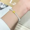 Nuevo Pulsera de Triángulo Plateado Roto Frijol Dorado Queso Chapado en Oro con Cuentas para Mujer Más Vendida Accesorios Transfronterizos Antiestáticos Joyería de Mano