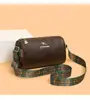 Bolso Femenino Transfronterizo con un Toque de Alta Gama, Bolso Boston Almohada Retro, Bolso Cruzado de Hombro Ancho de Hombro Único a la Moda para Viajes Diarios Casuales para Mujeres