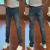 Moda Estilo Hong Kong Retrô Luxo Leve Masculino Outono Coreano Casual Estiloso Personalidade Versátil Slim Fit Jeans Confortável
