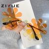 Nuevas gafas de sol sin montura con forma de flor para mujer, personalizadas, modernas, lindas, degradado, para fotografía callejera, gafas de sol con protección UV