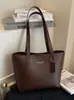 Bolso de Hombro Casual Elegante de Gran Capacidad Nuevo Otoño 2025 con Alto Valor Estético, Bolso Tote Sencillo y Moderno para el Trabajo