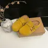 Zapatos casuales tipo slip-on para mujer, nuevos para primavera-verano 2025, para uso exterior, con punta cerrada y aumento interno de altura de 2.5 cm