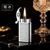 Novo Modelo Isqueiro Metálico Recarregável de Chama Aberta com Tampa Articulada, Isqueiro Elegante para Presente de Negócios, Disponível para Dropshipping