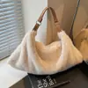 Bolso de felpa transfronterizo para mujer, nuevo modelo de otoño 2026 estilo coreano de nicho, bolso de hombro y bandolera peludo