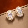 Pendientes Cuadrados de Zirconia Microincrustada Exquisitos Chapados en Cobre y Oro Transfronterizos Europeos y Americanos Pendientes Exquisitos Elegantes de Alta Gama de Lujo Ligero