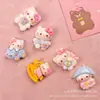 Nuevo gatito de dibujos animados montando a caballo accesorios de resina DIY clip para el pelo brillante material agujero zapatos accesorios para ropa