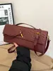 2026 Bolso Cruzado Tejido Transfronterizo Nuevo Tipo Baguette con Textura Vintage, Bolso de Mano Simple y Lujoso para Mujer, Bolso de Hombro