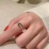 Anillo Redondo de Concha Blanca Natural Nácar para Mujer, Estilo Coreano y Japonés, Diseño de Letra, Oro Rosa de 18K, Estilo Minimalista, Anillo para Dedo Índice