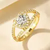Anillo de Imitación de Moissanita para Mujer, Lujo Ligero, Gama Alta, Anillo de Zirconia 5A de Lujo para Propuesta de Matrimonio, Compromiso, Venta al por Mayor en Aliexpress