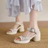 Sandalias tejidas caladas de cuero suave con suela gruesa estilo francés para usar al aire libre, zapatos de plataforma de tacón alto, sandalias de una tira de moda para personas menudas