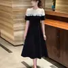 Vestido Negro Pequeño de Encaje Patchwork Estilo Francés de Gama Alta Nuevo Verano 2026, Vestido de Línea A Adelgazante y que Cubre el Vientre para Mujer