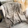 Bufanda Chal Jacquard de Doble Cara Flor de Anacardo Tinta Lavada Desgastada Estampado Completo Patrón Paisley Retro Tela Fina Borlas
