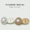 Botones Redondos de Flor de Metal, Suéter de Cachemira de Alta Gama, Botones para Ropa de Abrigo de Piel para Mujer, Botones con Forma de Flor de Perla Incrustados con Diamantes