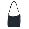 Bolso de Hombro Individual de Gran Capacidad para Mujer 2026 Otoño Nuevo Elegante Bolso de Axila para el Trabajo y el Viaje Diario Bolso Cubo de Alto Valor para Mujer