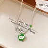 Lindo y Juguetón Collar de Manzana Verde para Mujer, Cadena para Clavícula Dulce y Sencilla Estilo Ins con un Diseño Único, Accesorio de Moda de Nicho para Mujer