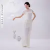 Elegante vestido de encaje semitransparente para danza con cuello alto, mangas cortas, diseño que ciñe la cintura, adecuado para danza moderna, ballet, danza clásica y exámenes de arte.