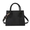 Bolsa mensageiro simples bolsa quadrada pequena bolsa de mão da moda popular este ano 2023 Inverno nova bolsa de ombro casual estilo western