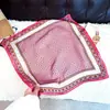 Bufanda de seda de estilo nuevo para mujer, estilo coreano, combinable con todo, estilo Sense 70, con protección para el cuello, estilo retro, para primavera y otoño.