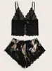 Atacado Novo Conjunto de Duas Peças Preto Europeu e Americano para Casa, Conjunto de Pijama de Renda Moderno e Confortável