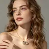 Joyería Romana de Acero de Titanio de Alta Gama con Doble Anillo, Collar, Pulsera y Pendientes Geométricos de Lujo Ligero, Conjunto de Moda para Viajes Diarios para Mujeres