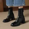 Botines de Moda Versátiles y Atemporales para Mujer 2026 Nuevos Botines Cortos de Tacón Alto Cuadrados Botas de Moda Elegantes