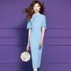 Vestido Azul Original com Contas Feimengyi para Mulheres, Manga Curta, Estilo Verão, Design Jovem, Gola Alta, Caimento Justo, Vestido Cheongsam Aprimorado