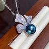 Día de la Madre Conjunto de Perlas Naturales de Agua Dulce Color Verde Pavo Real Mariposa Juego de Tres Piezas Anillo Pendientes Colgante Pines para Orejas S925
